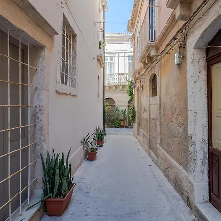 Giamevi Sicily דירה